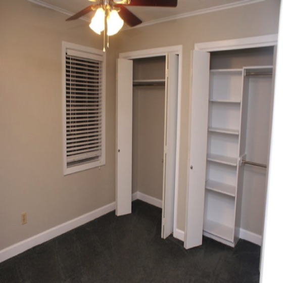 1300 2BR1BAUS Bedroom2b.jpg